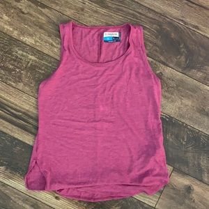 Women’s pink racerback